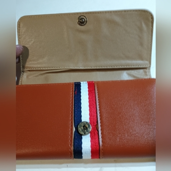 Brown Wallet with Blue White Red Stripe Detail Magnet Closer. Syn Leather. - Picture 3 of 5